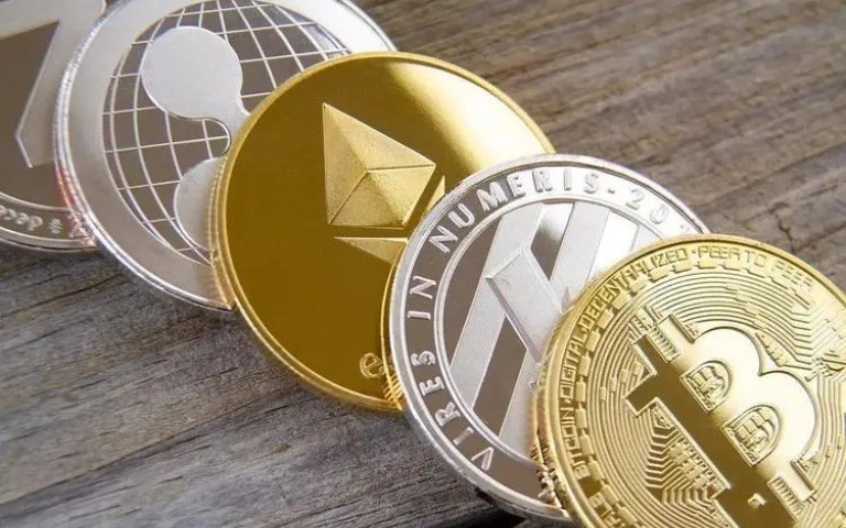 币圈K线图基础怎么看？新手应关注哪些指标？ - php中文网